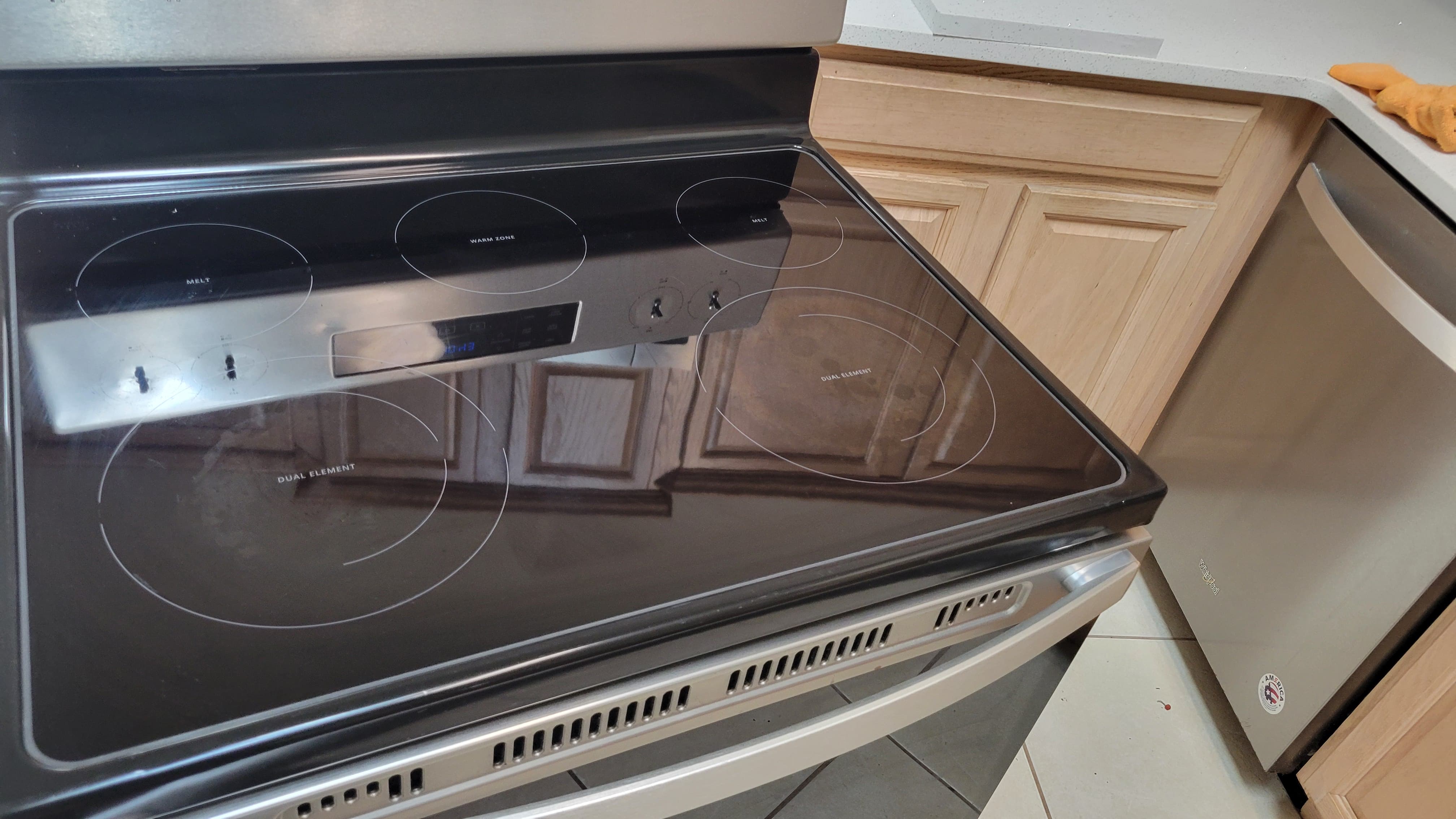 Spotless room after a deep cleaning service in Grant-Valkaria